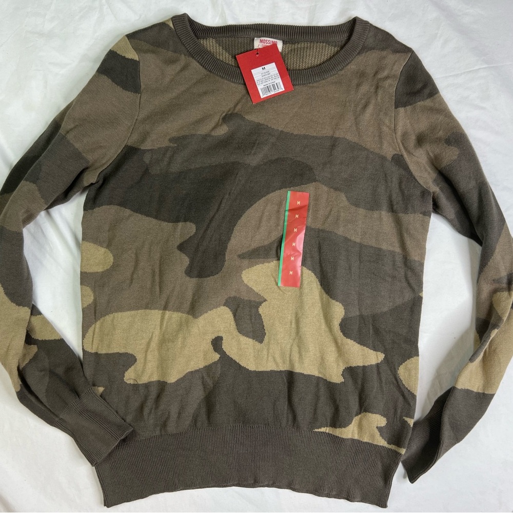 NWT Mossimo supply, Co. women’s M Camo Crew Neck Cotton Pullover A041124 - Picture 1 of 5